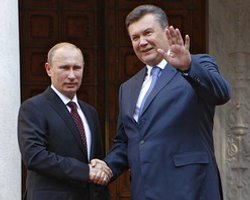 В ПР считают, что встрече Януковича и Путина помешал съезд российских судей