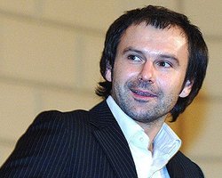 Вакарчук может написать песню к Евро-2012