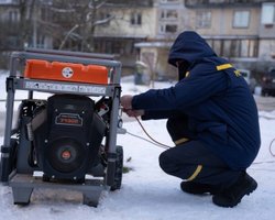 Тепло для Києва: у Польщі в рекордні терміни зібрали кошти для купівлі генераторів