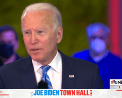 Байден сожалеет, что в ходе дебатов назвал Трампа клоуном