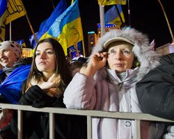 Двe стороны медали. Зарубежные СМИ о годовщине Евромайдана