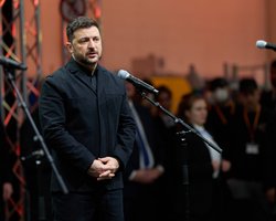 США предлагают Украине гарантии безопасности только на 15 лет, — Зеленский