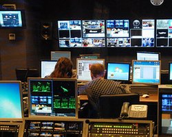 Из лицензий на телерадиовещание изъята графа о языках