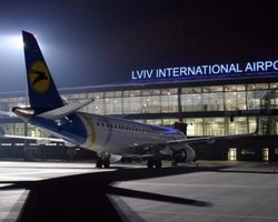 Компанії постійно цікавляться: в аеропорті Львова назвали умову для відновлення роботи