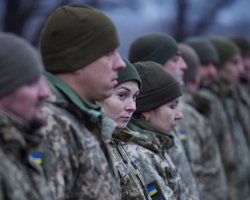 Будут ли продлевать военное положение в Украине: что готовит Рада