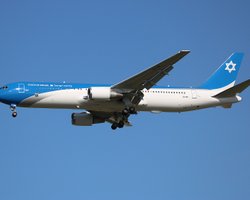 Самолет "Судного дня": в Израиле после атаки на Иран взлетел правительственный борт, что о нем известно