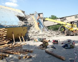 К аварии на шахте им. Бажанова могла привести плохая погода