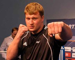 Поединок Кличко-Поветкин – на грани срыва