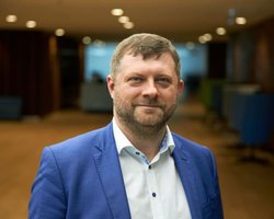 Глава партії "Слуга народу" Олександр Корнієнко став першим віцеспікером Ради