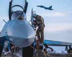 Не лише авіаторів: нардеп розповів, яких військових спеціалістів переводять в піхоту ЗСУ (відео)