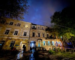 Ціллю була Одеса: ЗС РФ вночі атакували ракетами і дронами, є жертви (фото)