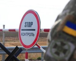 Выезд за границу 18-22: в Польше ответили, сколько украинцев пытались въехать в страну, — УП