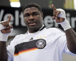 Сэмюэл Питер: Любой из братьев Кличко подойдет для начала