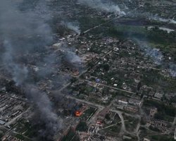 "Быстро обезвредили": ВСУ сорвали попытку россиян развернуть флаг РФ в Волчанске (видео)