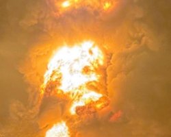 ЗС РФ атакували дронами Запоріжжя: без світла залишились два райони міста (відео)