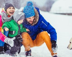 Чи випаде сніг на Новий рік і Різдво: прогноз погоди в Україні до кінця грудня