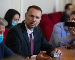 Ученики выпускных классов после локдауна вернутся к смешанной форме обучения, – Шкарлет