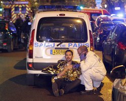 Теракты в Париже: взрыв во время футбольного матча