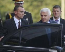 Рада продала автомобили Литвина и его предшественников за миллион гривен