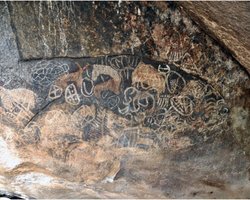 Прячут 9000 лет истории: археологи раскрыли тайну загадочных рисунков в Кении (фото)