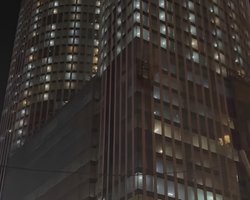 Есть попадание: в Минобороны РФ заявили, что Москву атаковали сразу три БПЛА (видео, фото)