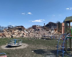 Через регулярні обстріли на Херсонщині оголосили обовʼязкову евакуацію з 30 населених пунктів (відео)