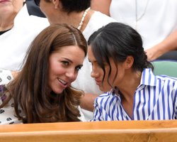 Меган Маркл требовала от королевского двора вмешаться в ее конфликт с Кейт Миддлтон