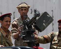 Армия Йемена обстреляла из минометов палаточный лагерь оппозиции