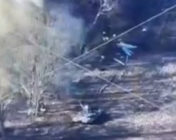 В РДК показали, как их танк прорвал государственную границу РФ и атаковал (видео)