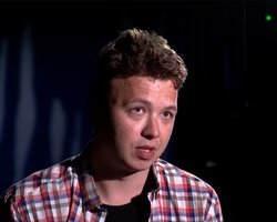 "Остановите Лукашенко!": родители Протасевича обратились за помощью к Меркель