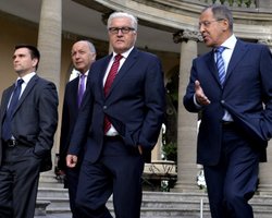 Россия отказалась отдать заложников и захваченный участок украинской границы