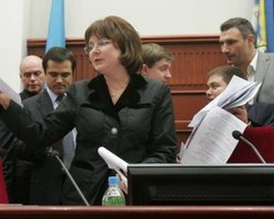 БЮТ требует ввести мораторий на выделение киевской земли