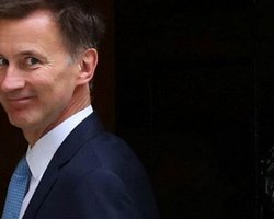 В Лондоне надеются, что Зеленский действительно будет слугой народа