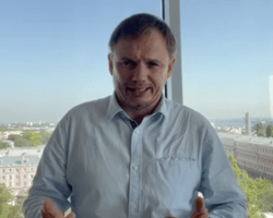 Коллаборант Стремоусов сбежал из оккупированного Херсона в Воронеж, – Стерненко