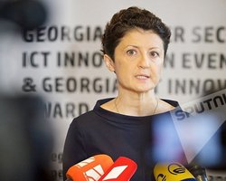 Тбилиси пока не может просить Варшаву об экстрадиции Саакашвили