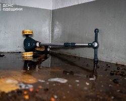 Вся Одесса ищет родных: мальчику, потерявшему маму после обстрела, некуда идти из больницы