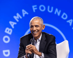 "Вони існують": Обама розкрив неочікувані дані про прибульців і Зону 51 (відео)