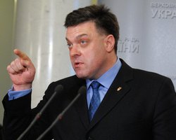 Диалог не получился: Тягнибок раскритиковал речь Януковича в Раде