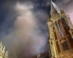 "Знак того, что костел нужно вернуть верующим": подробности пожара в доме органной музыки (видео)