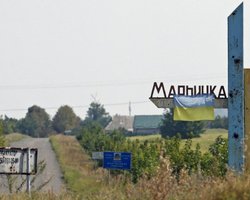 Боевики обстреляли из минометов Марьинку, в городе пожары