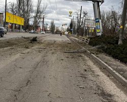 "Мы не воюем с народом": ВС РФ обстреляли Херсон из РСЗО во время выступления Путина (фото)