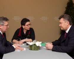 В Давосе Янукович встретился с президентом Польши