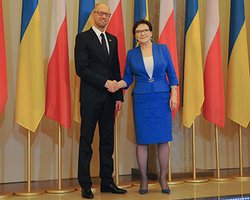 Яценюк: Незаконные выборы в Донбассе - это срыв Минских соглашений