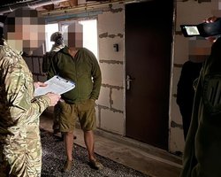 ДБР затримало офіцера ЗСУ: його судитимуть за катування й імітацію розстрілу підлеглих (фото)