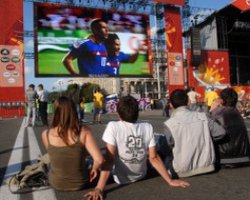 В Киеве организаторы рассматривают варианты расширения фан-зоны