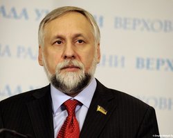 Кармазин объявил голодовку из-за бюджета на 2013 год