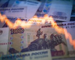 Минус 190 млрд рублей. Названы потери бюджета России в мае от падения цены на нефть