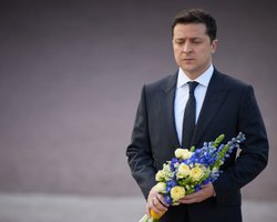 Зеленский, Разумков и Порошенко почтили память погибших в Бабьем Яру (фото)