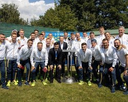 Зеленский вручил государственные награды победителям юношеского мундиаля