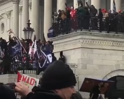 "Марш миллиона ополченцев". Сторонники Трампа собираются испортить инаугурацию Байдена